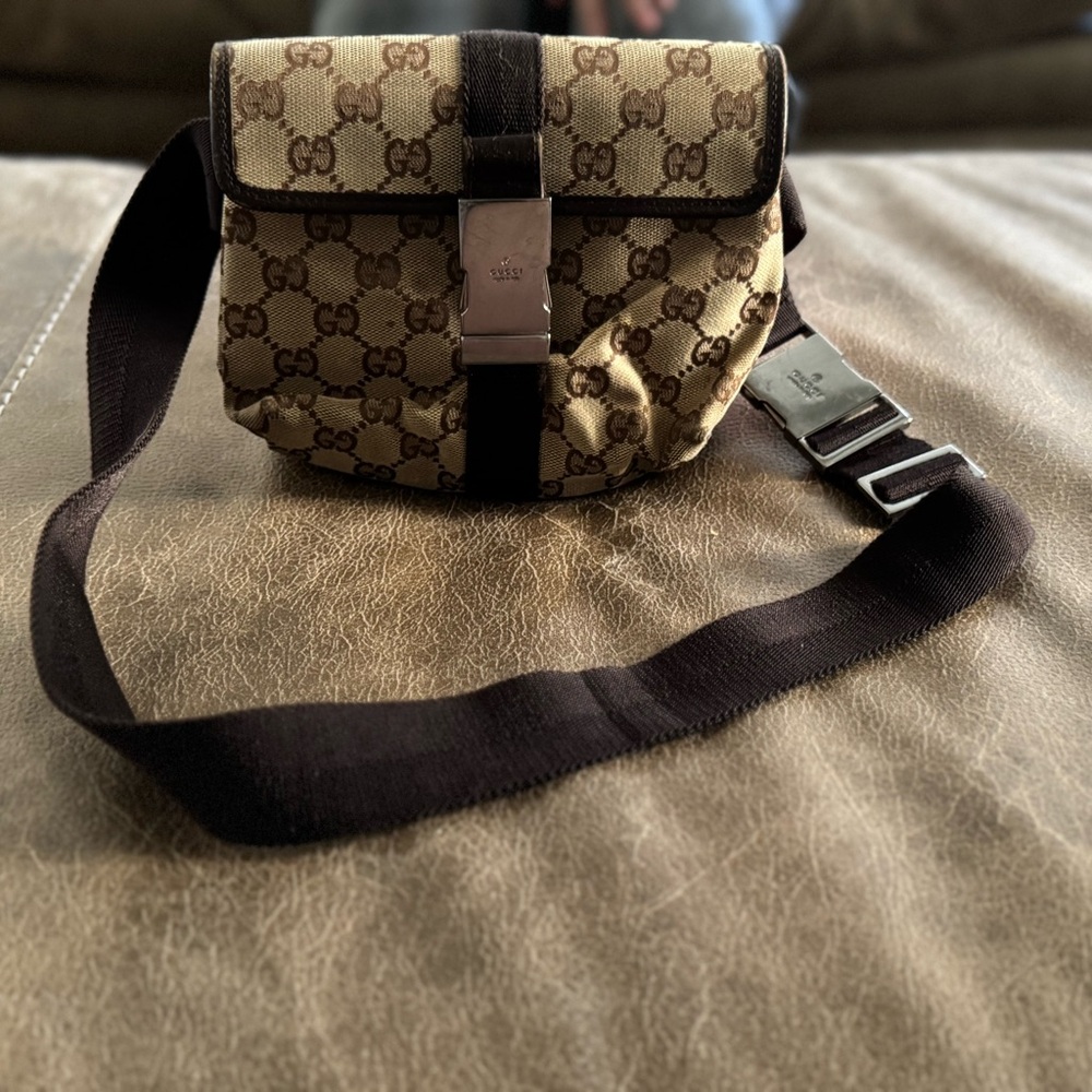 Authentic Gucci Brown Belt bag -adjustable up to size large